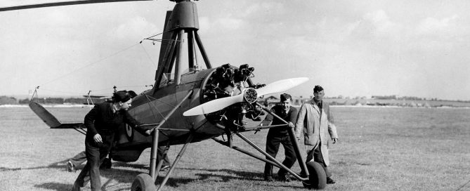 Avro Rota / Cierva C30 ready for take-off: left to right – Reggie Brie, Alan Marsh, Cyril Pullin (people's identity speculative) © Crown Copyright